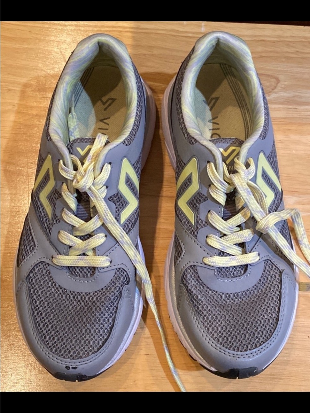 Vionic Gray and Yellow Women's Athletic Sneakers